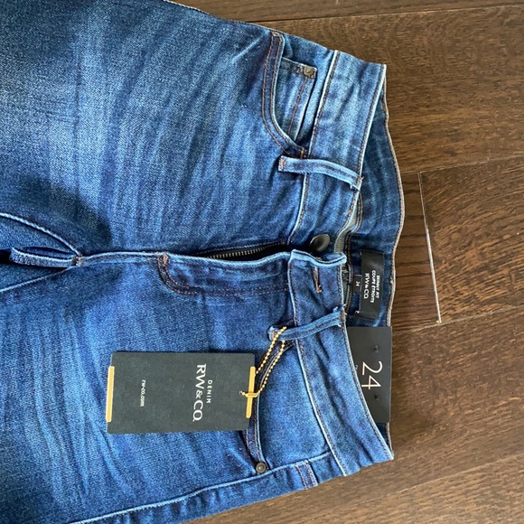 Rw&co jeans - Picture 2 of 2